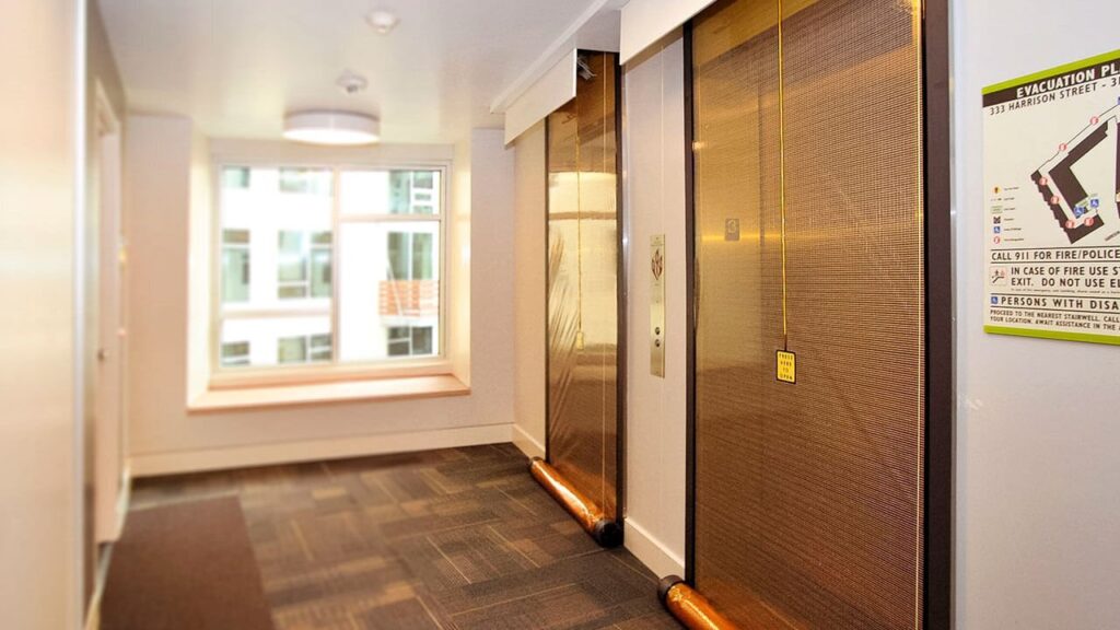 Применение противопожарных штор  для  жилых высоток