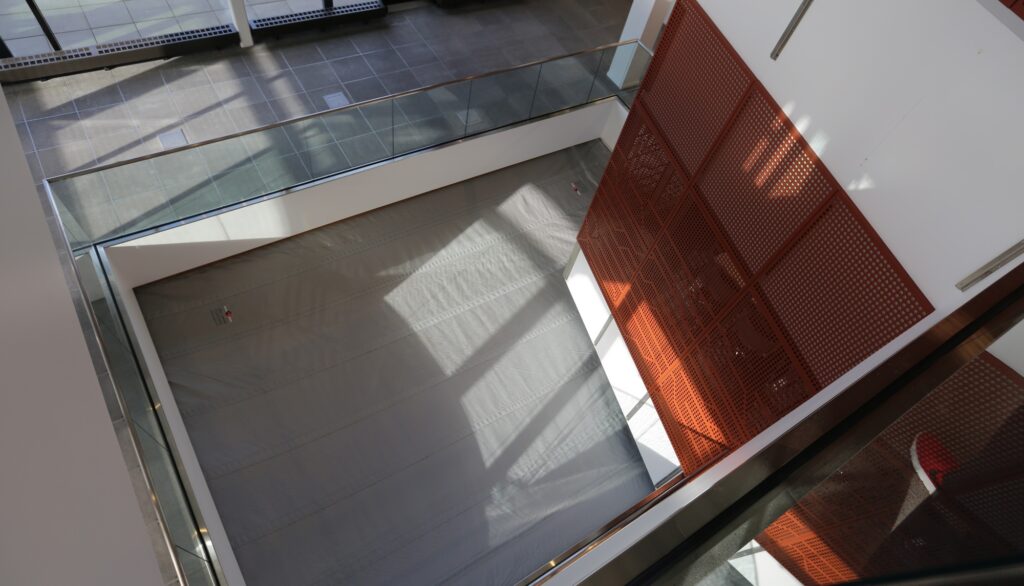 Противопожарные шторы